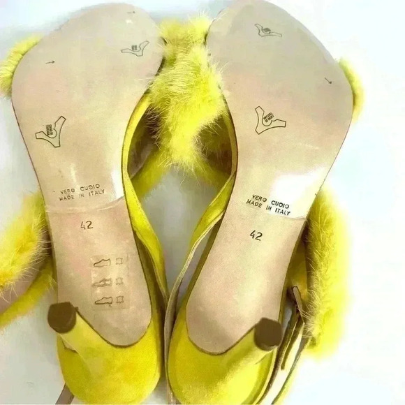 Barneys New York Yellow Leather Sandals size 42 - Picture 12 of 17